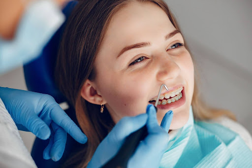 check up with dentist for teeth braces